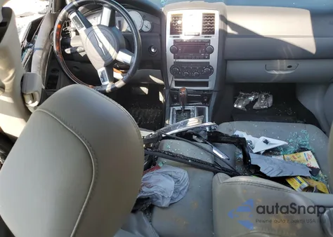 2007 Chrysler 300C from USA, damaged, VIN 2C3KA63H77H811329